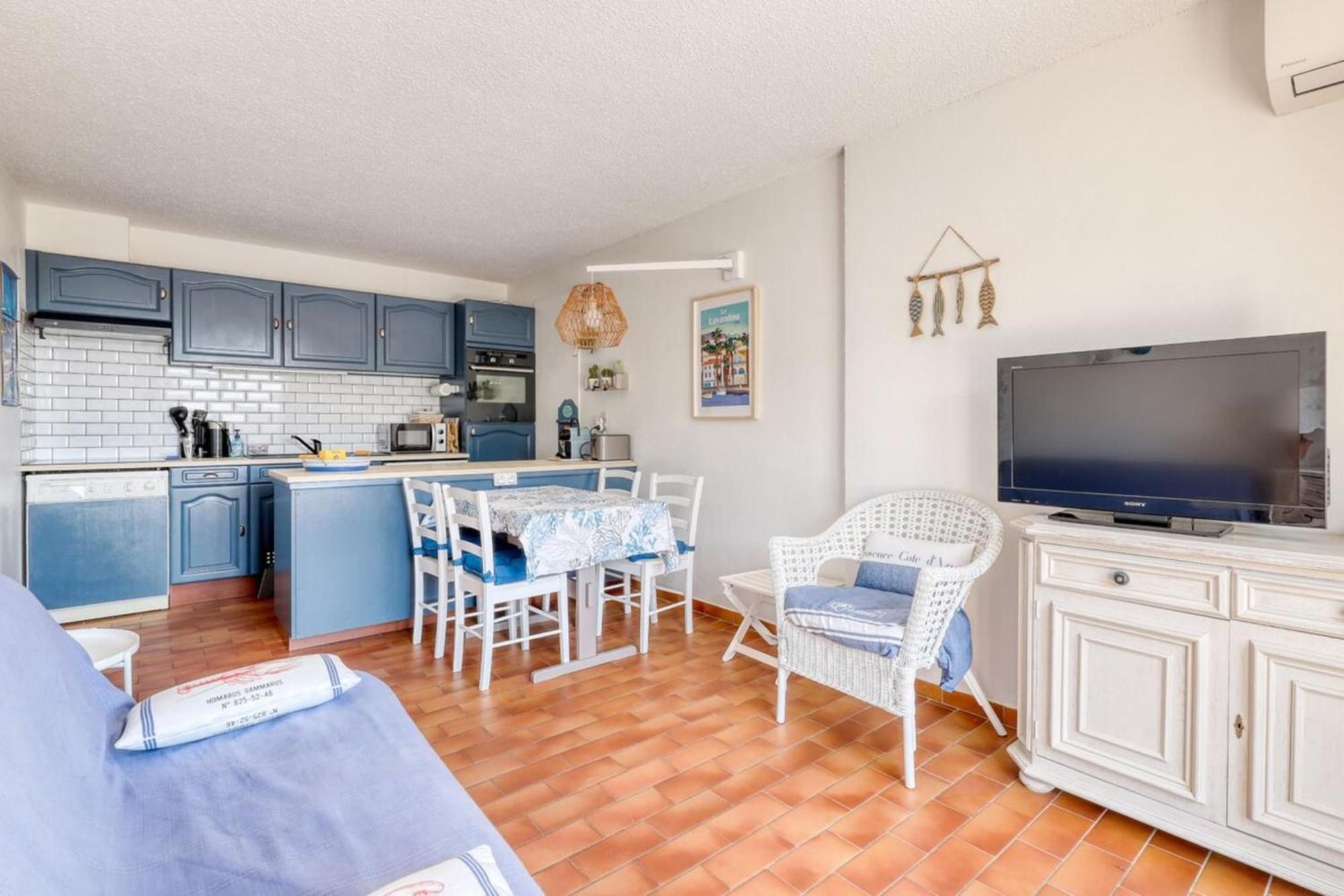 Apartamento Exceptional View In Saint-Clair For 4 People Le Lavandou Exterior foto